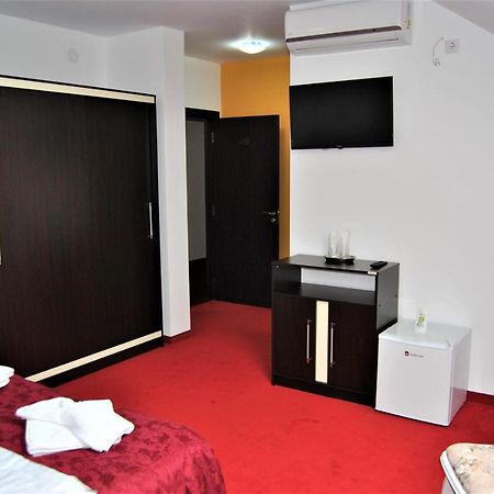 Ari Events Hotel Caseiu Luaran gambar