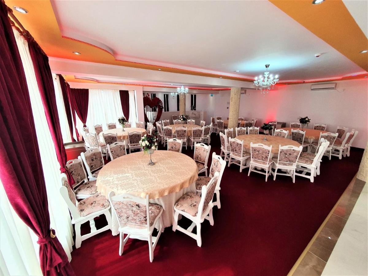 Ari Events Hotel Caseiu Luaran gambar
