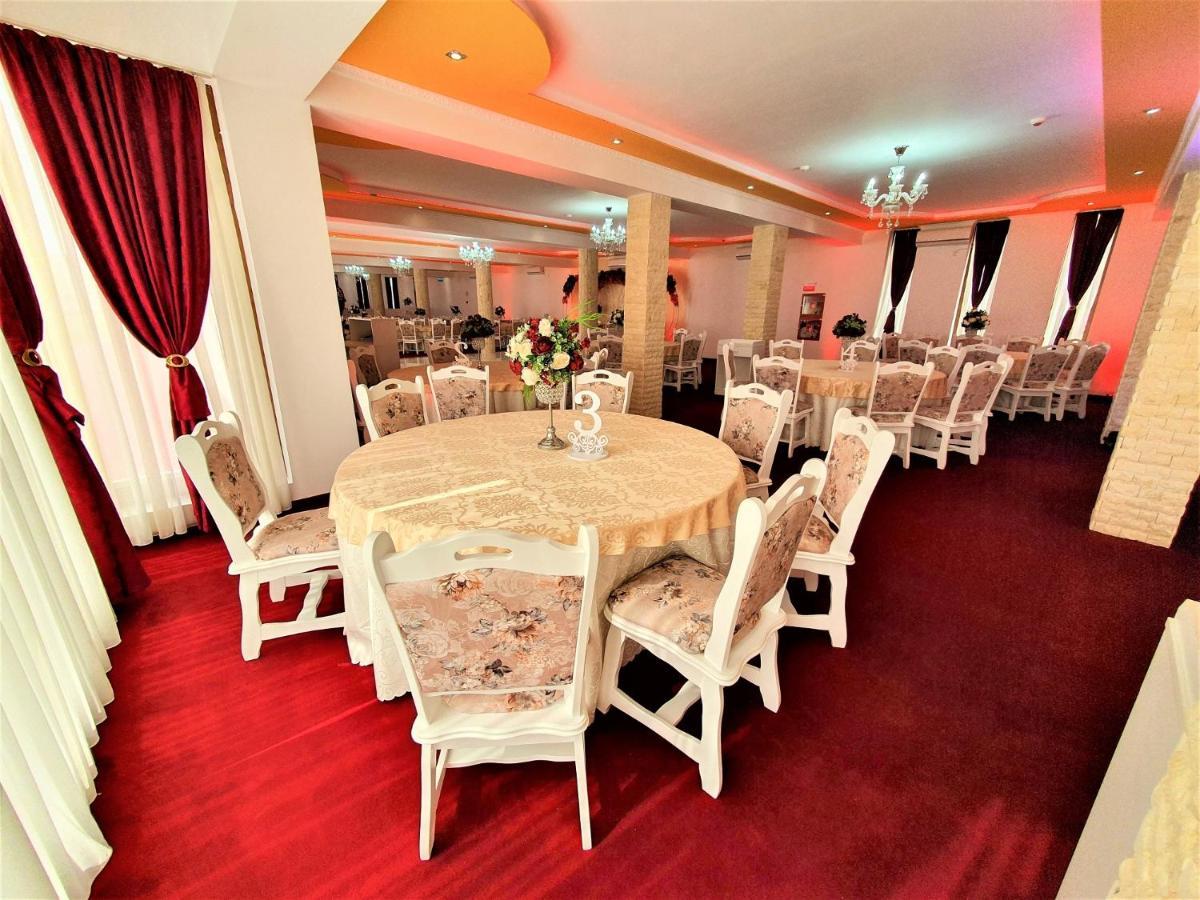 Ari Events Hotel Caseiu Luaran gambar
